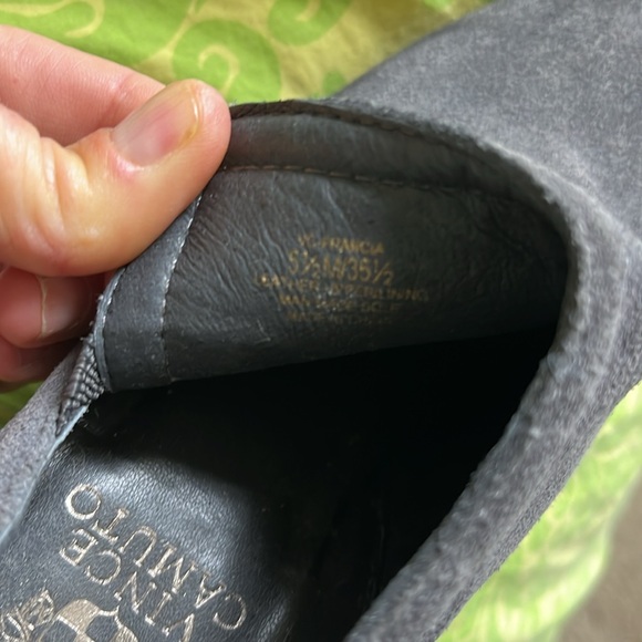 Vince Camuto Dark Grey Suede Booties 5.5 - Picture 7 of 7